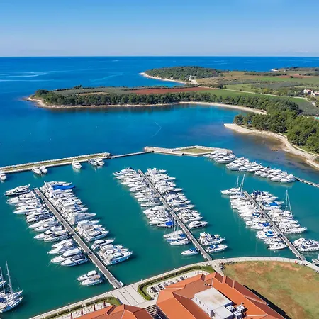 Appartamento In Novigrad By Interhome Novigrad Istria